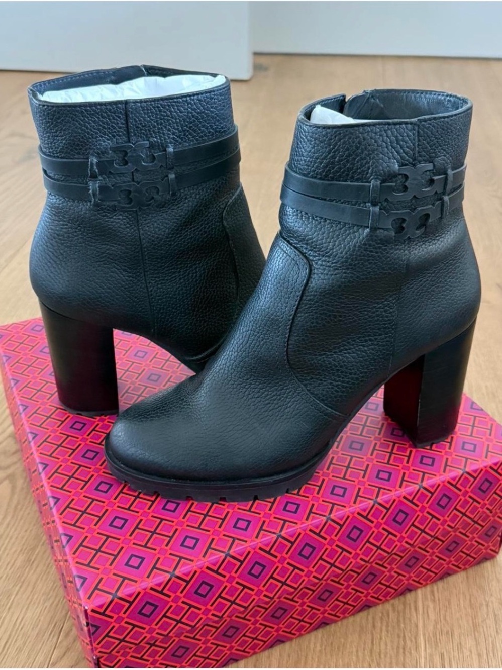Tory Burch Leigh Lug Sole Boot
